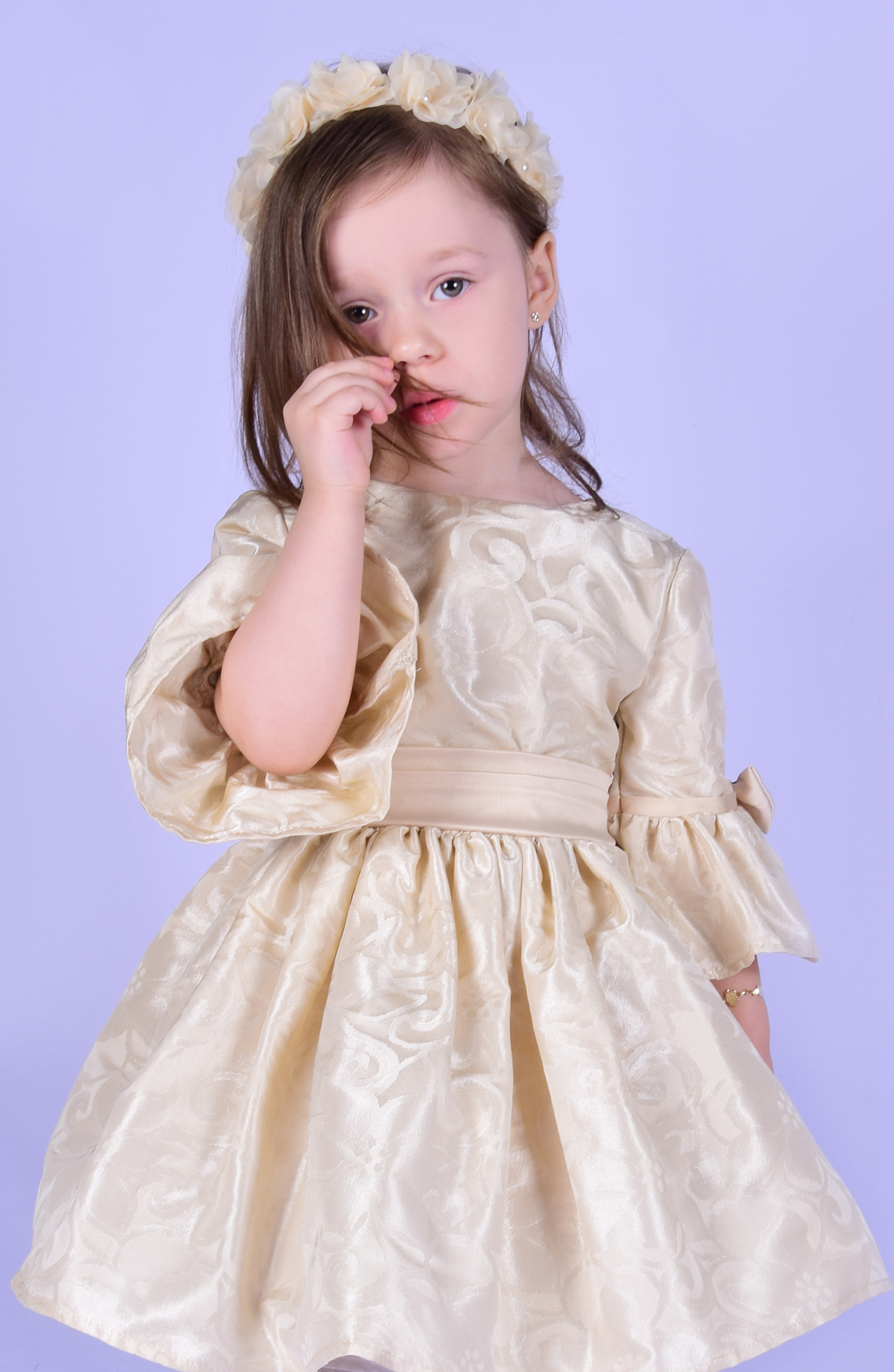 Svečana bež haljina za devojčice od brokata  