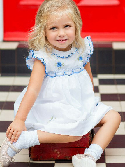 Aurora Royal bela pamučna haljina sa ručnim vezom 