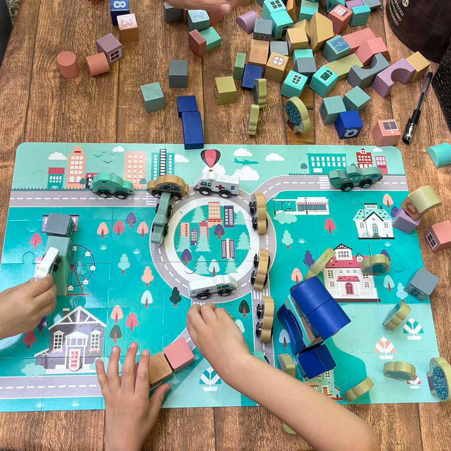 SOVA grad edukativna igračka drvene kocke 