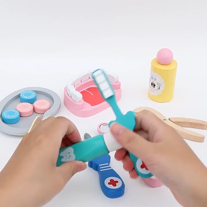 SOVA edukativna igračka zubar i doktor set 