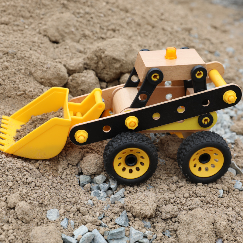 Igracka za decaka SOVA bager 