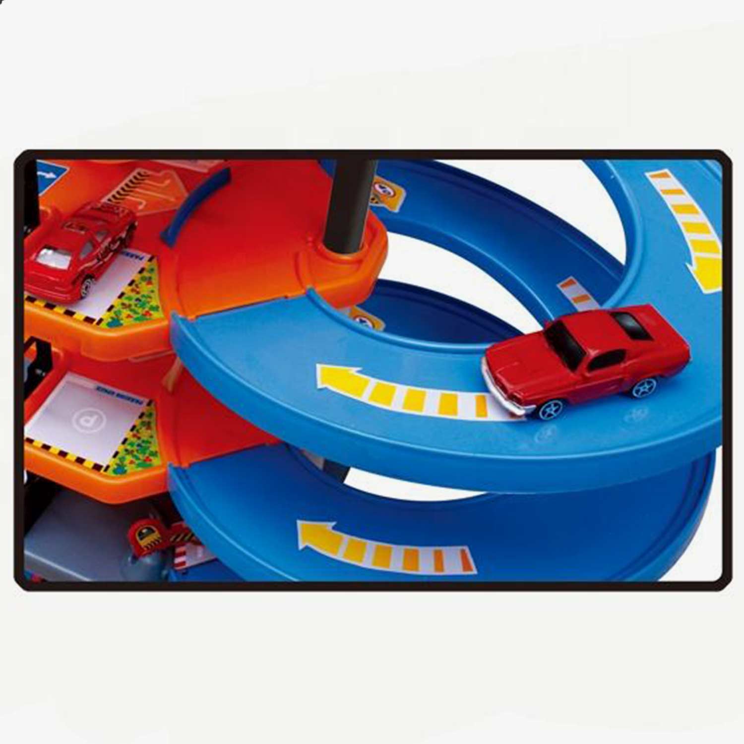 Parking garaža sa liftom 